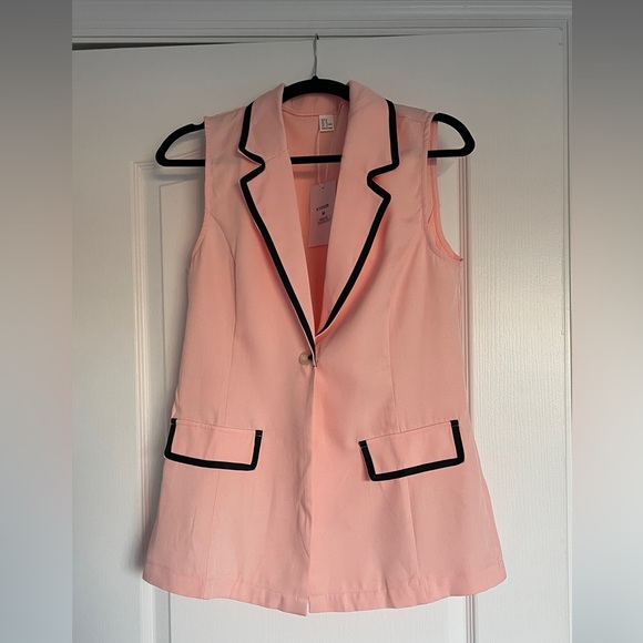 Coral button front vest jacket - Picture 2 of 6